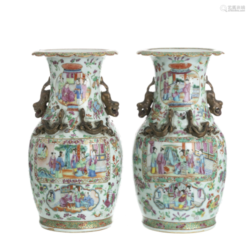 Pair of Chinese porcelain 'Mandarin' Vases from China,