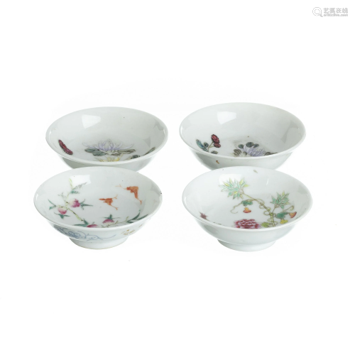 Four small bowls in Chinese porcelain