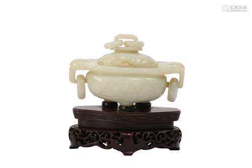 A CHINESE WHITE JADE INCENSE BURNER AND COVER.