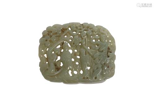 A CHINESE PALE CELADON JADE BELT PLAQUE.