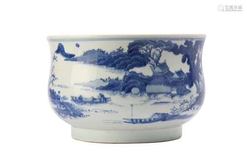 A CHINESE BLUE AND WHITE BOMBÉ INCENSE BURNER.