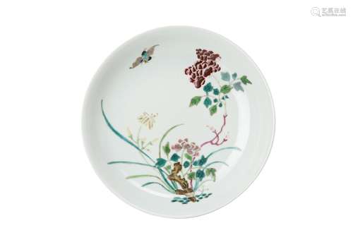 A CHINESE FAMILLE ROSE 'BLOSSOMS' DISH.