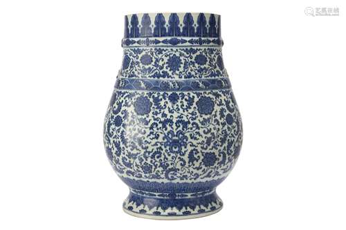 A MASSIVE CHINESE BLUE AND WHITE VASE, HU.