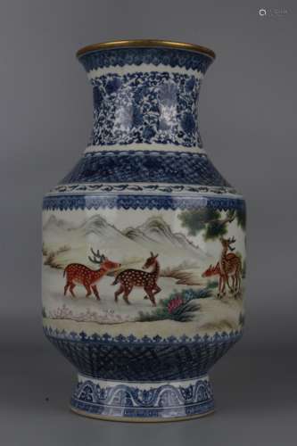 Vase en porcelaine de la  famille rose( Fencai),HU