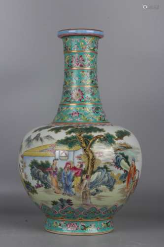 Vase en porcelaine polychrome(Fencai) ayant pour motifs des ...