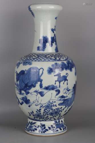 Vase en porcelaine bleu blanc