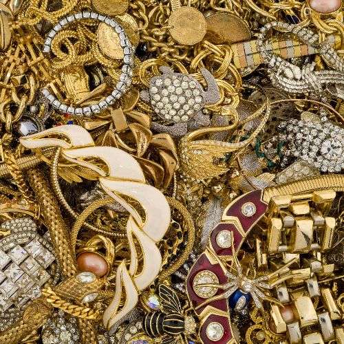 A large quantity of costume jewellery, including 20th centur...