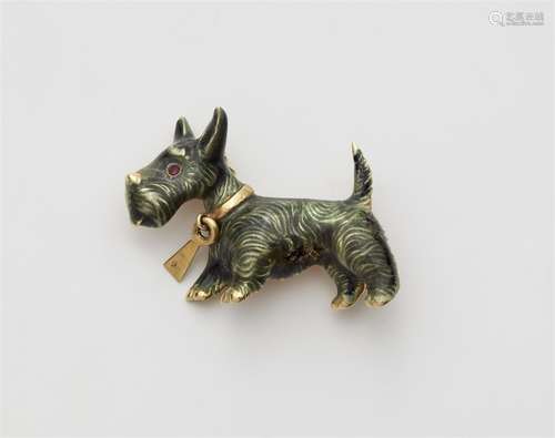 A small Scotch terrier novelty brooch