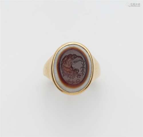 An 18k gold ring with a Roman intaglio