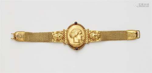 A 22k gold Hellenistic revival style bracelet