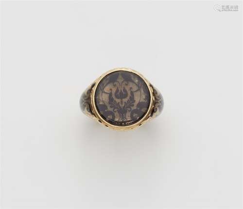 An Italian 14k gold gentlemen's ring