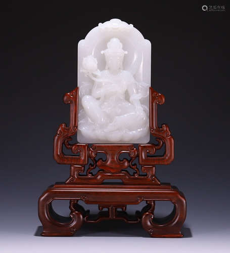 HETIAN JADE CARVED BUDDHA SHAPE STATUE PENDANT