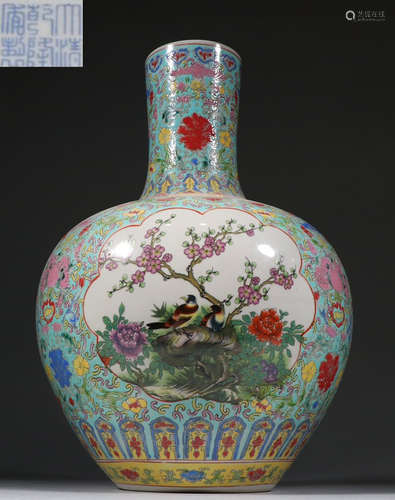 QIANLONG MARK FAMILLE ROSE GLAZE TIANQIU VASE