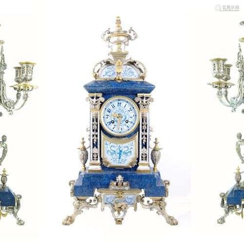 RICHE GARNITURE DE CHEMINEE NAPOLEON III