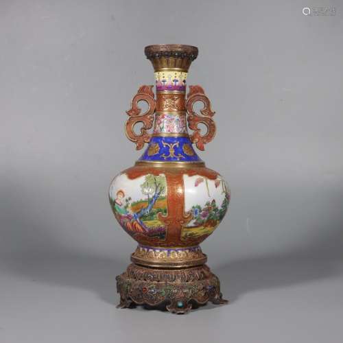 Famille Rose Vase with the Pattern of Window Western People ...
