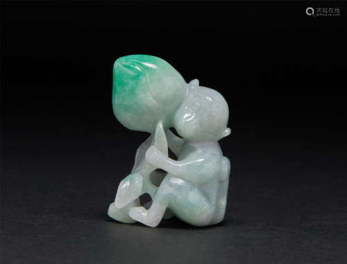Jade Monkey and Peach of the Qing Dynasty
