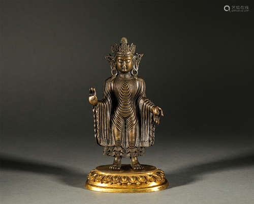 Copper-gold Statue of Sakyamuni of the Qing Dynasty