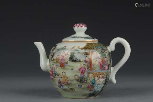 Famille Rose Figure Pot with the Pattern of Babies Playing o...