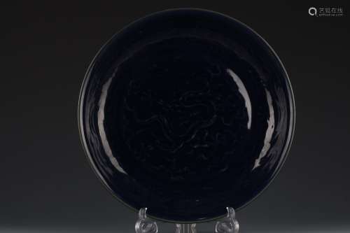 Blue Glaze Plate Engraving Cloud and Dragon Patterns