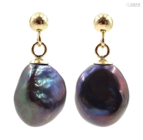 Pair of 9ct gold black/grey pearl pendant stud earrings