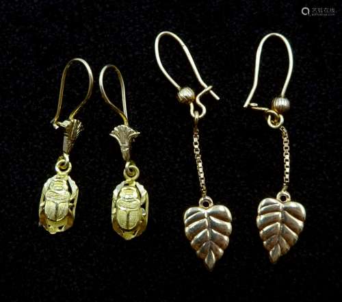 Pair of leaf design gold ear-rings stamped 750 and a pair of...