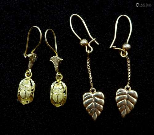 Pair of leaf design gold ear-rings stamped 750 and a pair of...