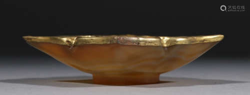 AGATE WITH GOLD CUP