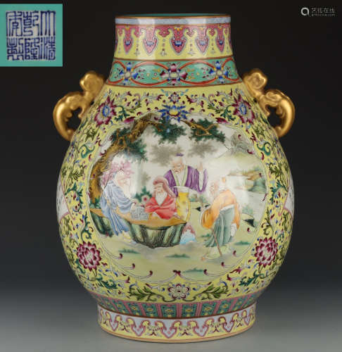 QIANLONG MARK YELLOW GLAZE FIGURE STORY PATTERN VASE