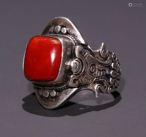 SILVER WITH RED CORAL FINGER RING