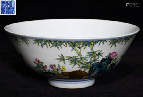 QIANLONG FAMILLE ROSE FLOWER PATTERN BOWL