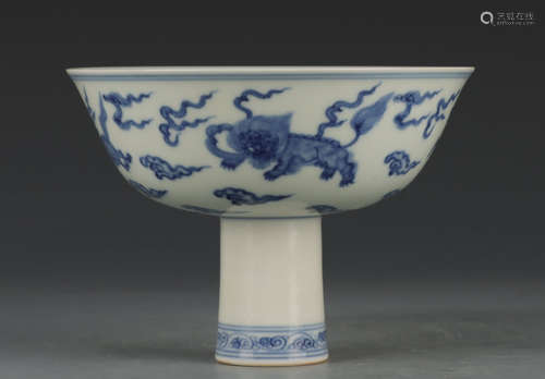 BLUE WHITE GLAZE KIRIN BEAST PATTERN BOWL