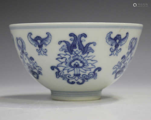 A Chinese blue and white porcelain 'Lotus' bowl, mark of Yon...