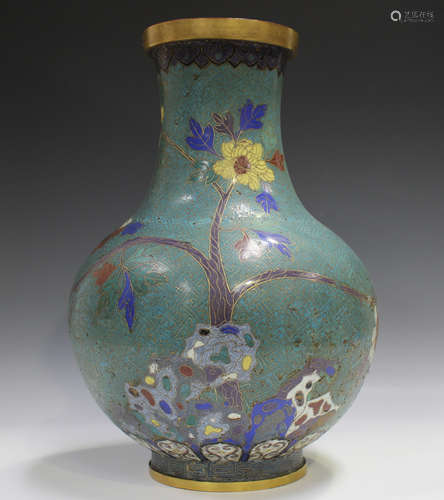 An impressive Chinese cloisonné vase, 18th century, with gil...