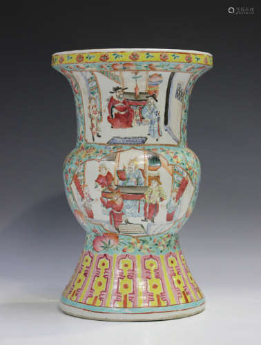 A Chinese Canton famille rose porcelain vase, mid to late 19...