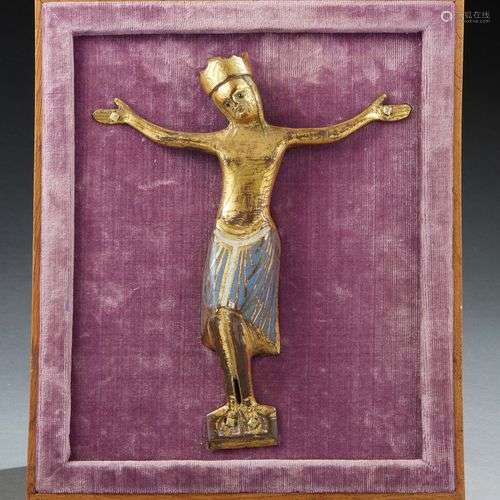 GRAND CHRIST D'APPLIQUE en cuivre doré champlevé, …