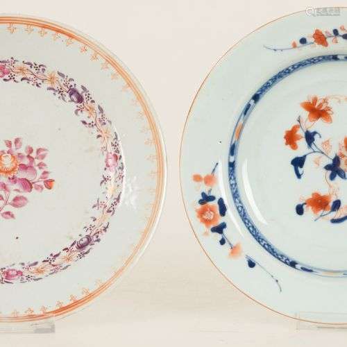 A lot of (2) porcelain plates a.o. with Imari decoration, Ch...