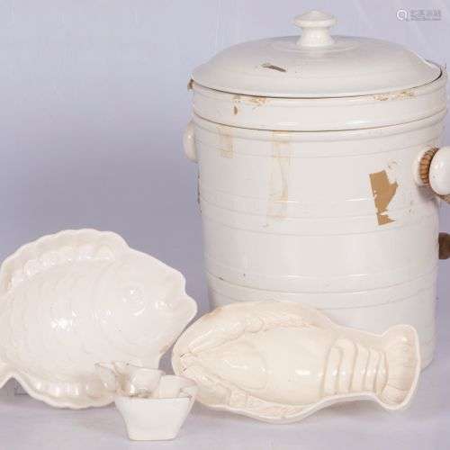 A (4) piece lot comprised of white ceramics, Dutch, early 20...