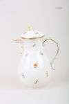 A porcelain coffee pot with floral decor. Meissen, 1st half ...