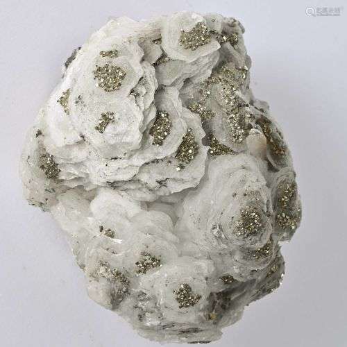 BELLE CALCITE EN DISQUE ET PYRITE EL HAMMAM MAROC (14cm)