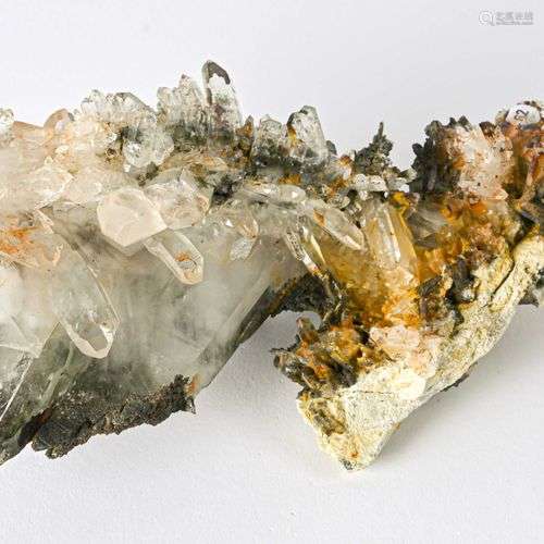 ESTHETIQUE QUARTZ PEIGNE CHLORITEUX (21cm)