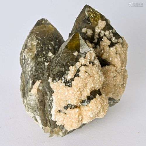 QUARTZ FUME DOLOMIE CAVNIC ROUMANIE (12cm)