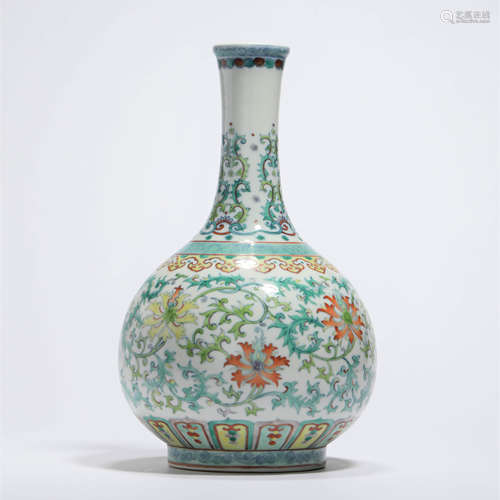 A Wucai Interlocking Lotus Bottle Vase