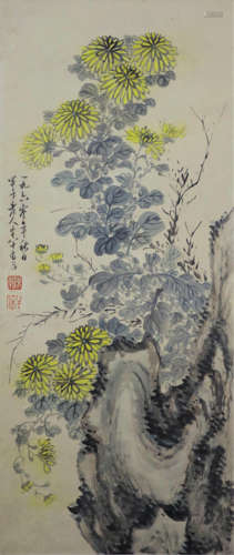 A Chinese Chrysanthemum Painting Scroll, Chen Banding Mark