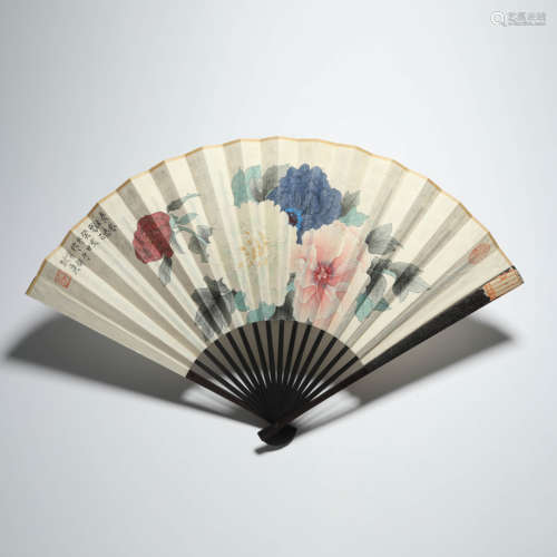 A Chinese Floral Painting Fan, Yu Zhizhen Mark