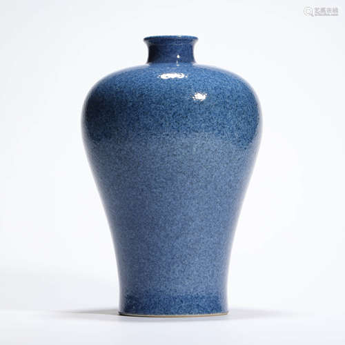 A Blue Glaze Meiping Vase