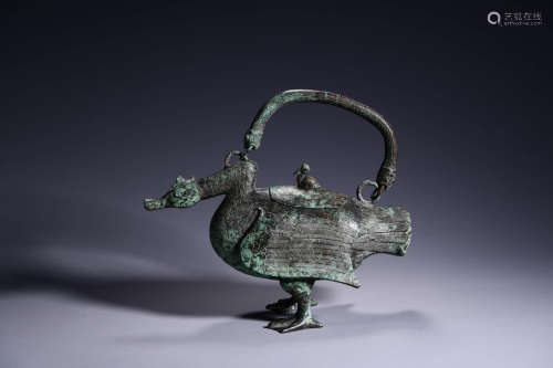 An Archaistic Bronze Duck-Shaped Loop-Handle Pot