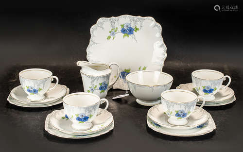 Royal Standard 'Hedgerow' Tea Set, comprising four cups, sau...