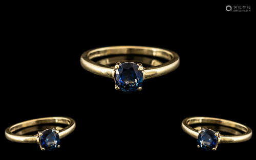 A 14ct Gold Single Stone Sapphire Ring - fully hallmarked. R...