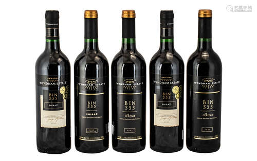 Wyndham Estate - Vintage Binn 555 Shiraz Quality ( 5 ) Bottl...