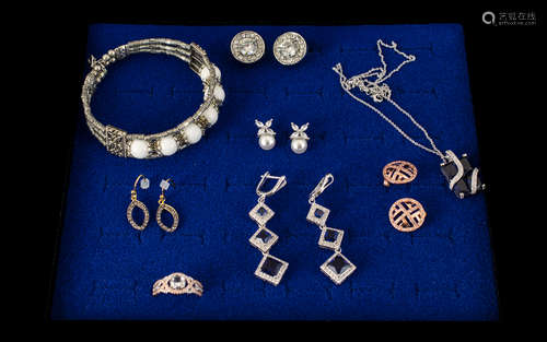 Lovely Collection of Costume Jewellery. Includes Silver Neck...